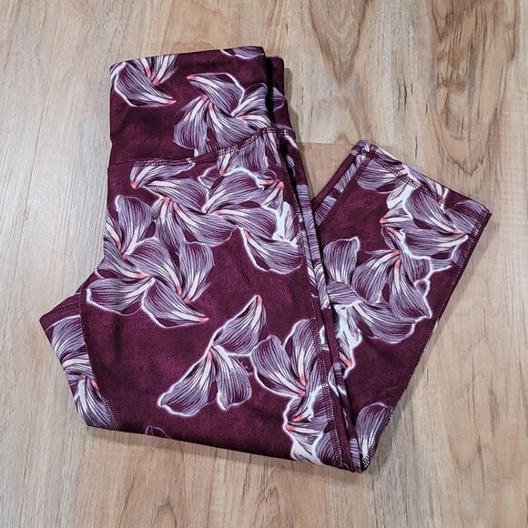 Champion Pants - 🔺️Champion Maroon Orchid Print High Waist Cropped Athletic Pants Medium